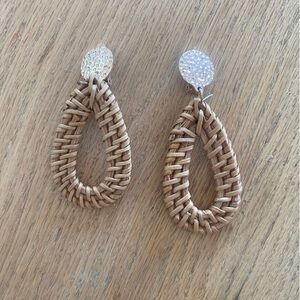 Elegant‎ Woven Teardrop Clip on Earrings Preloved